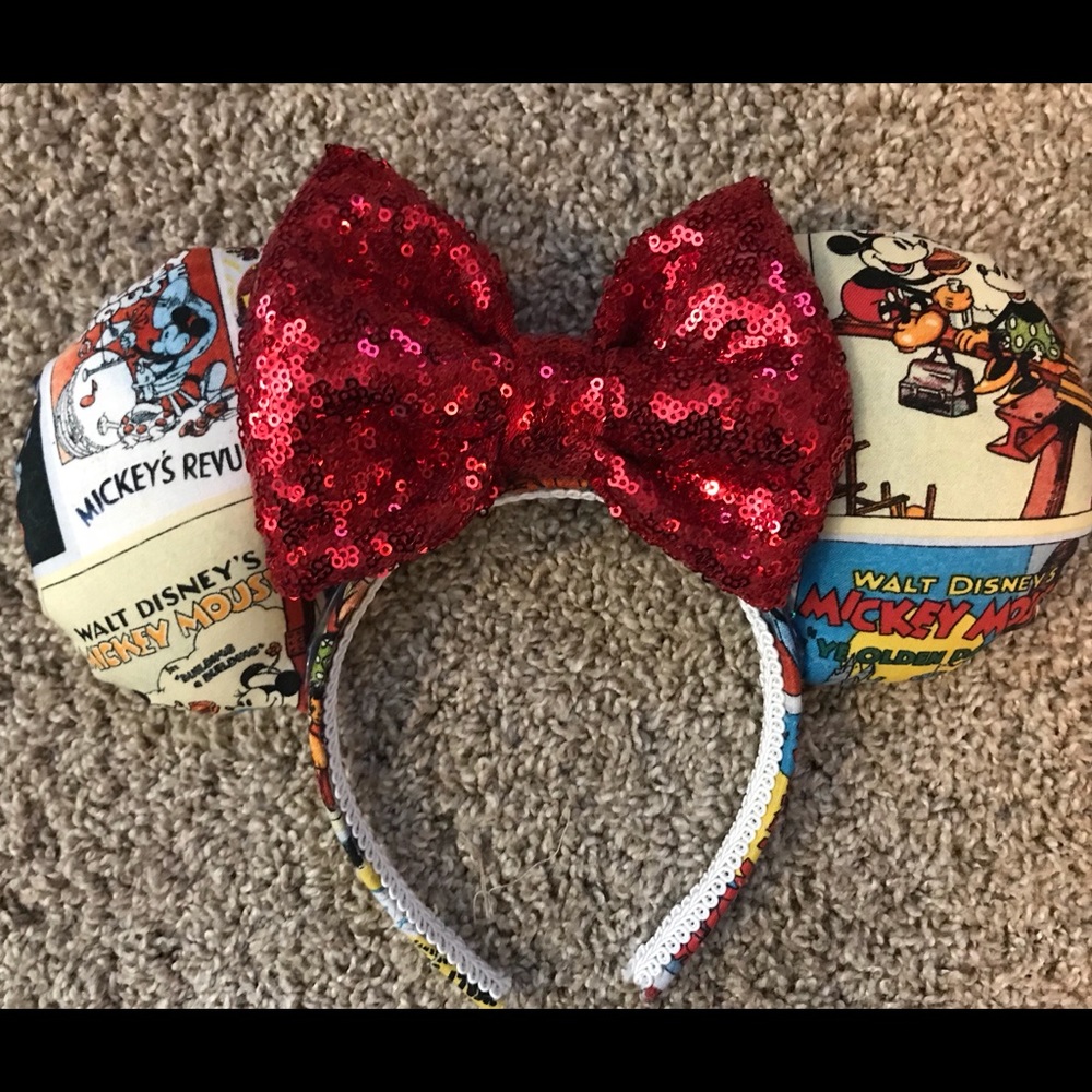 Custom made Minnie Ears. Never been worn.